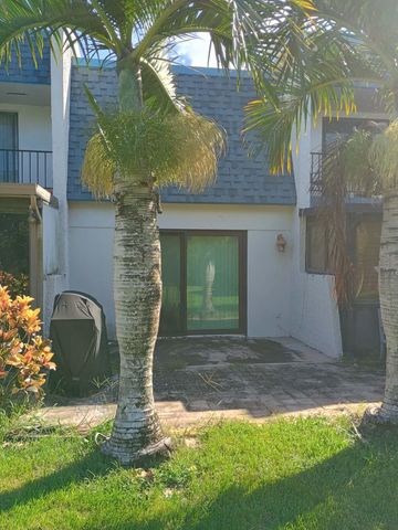 4426 Fountains Drive 4426, Lake Worth, FL 33467