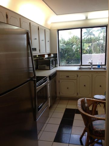 4426 Fountains Drive 4426, Lake Worth, FL 33467