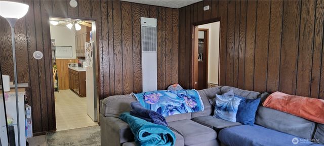 718 S Silver Street, Centralia, WA 98531