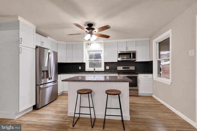 2902 GARFIELD, Reading, PA 19609