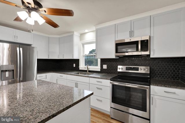 2902 GARFIELD, Reading, PA 19609