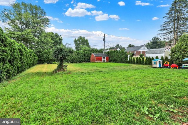 2902 GARFIELD, Reading, PA 19609