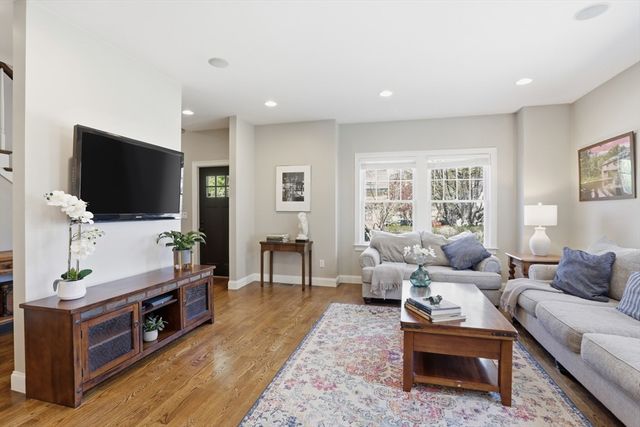 38 Salem Street 38, Winchester, MA 01890