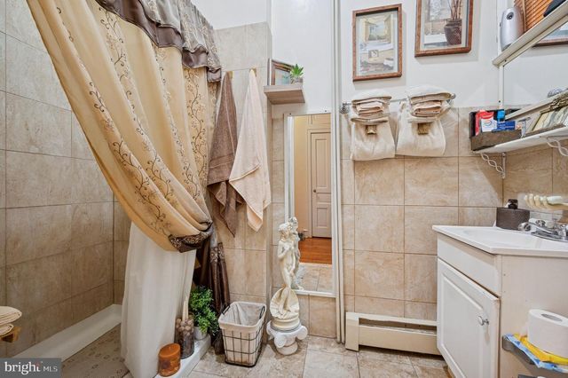 205 E WYOMING AVE, Philadelphia, PA 19120