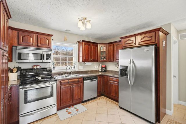 980 Corinth Road, Corinth, KY 41010