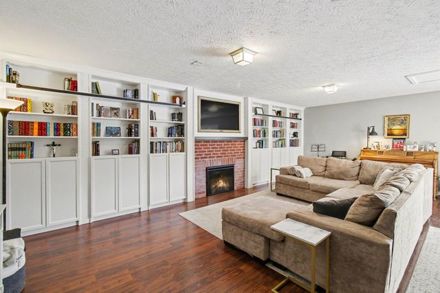 980 Corinth Road, Corinth, KY 41010