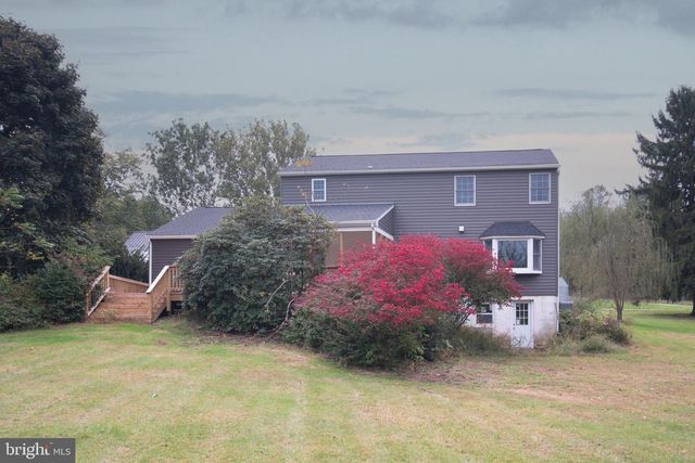728 E CREAMERY RD, Perkasie, PA 18944