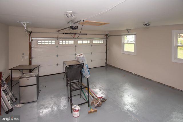 728 E CREAMERY RD, Perkasie, PA 18944