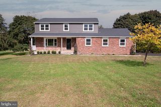 728 E CREAMERY RD, Perkasie, PA 18944