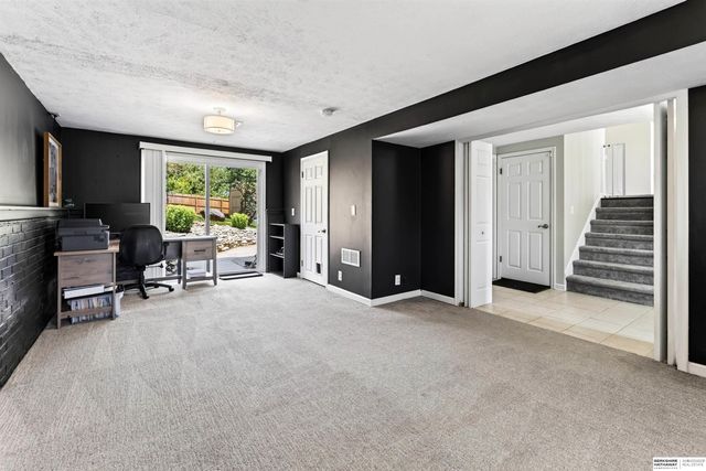 9130 Sahler Street, Omaha, NE 68134