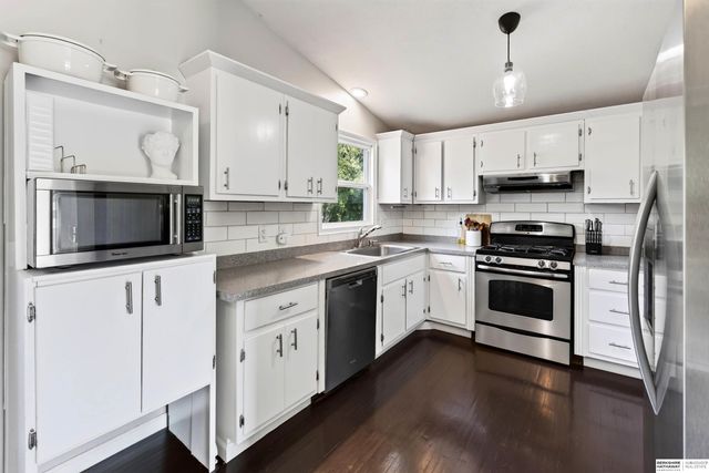 9130 Sahler Street, Omaha, NE 68134