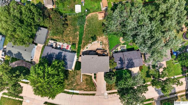 9130 Sahler Street, Omaha, NE 68134