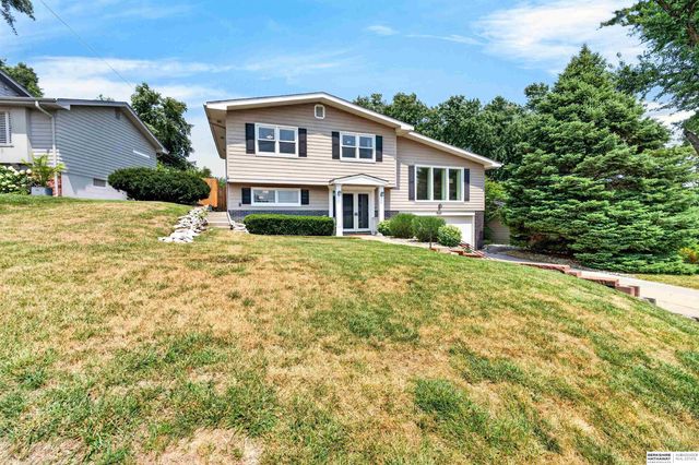 9130 Sahler Street, Omaha, NE 68134