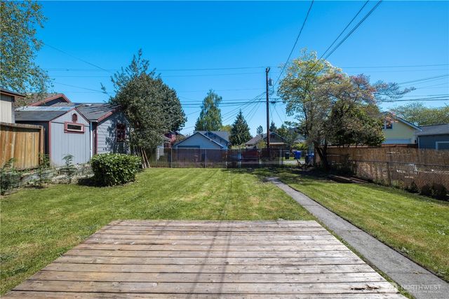 2209 Wetmore Ave, Everett, WA 98201