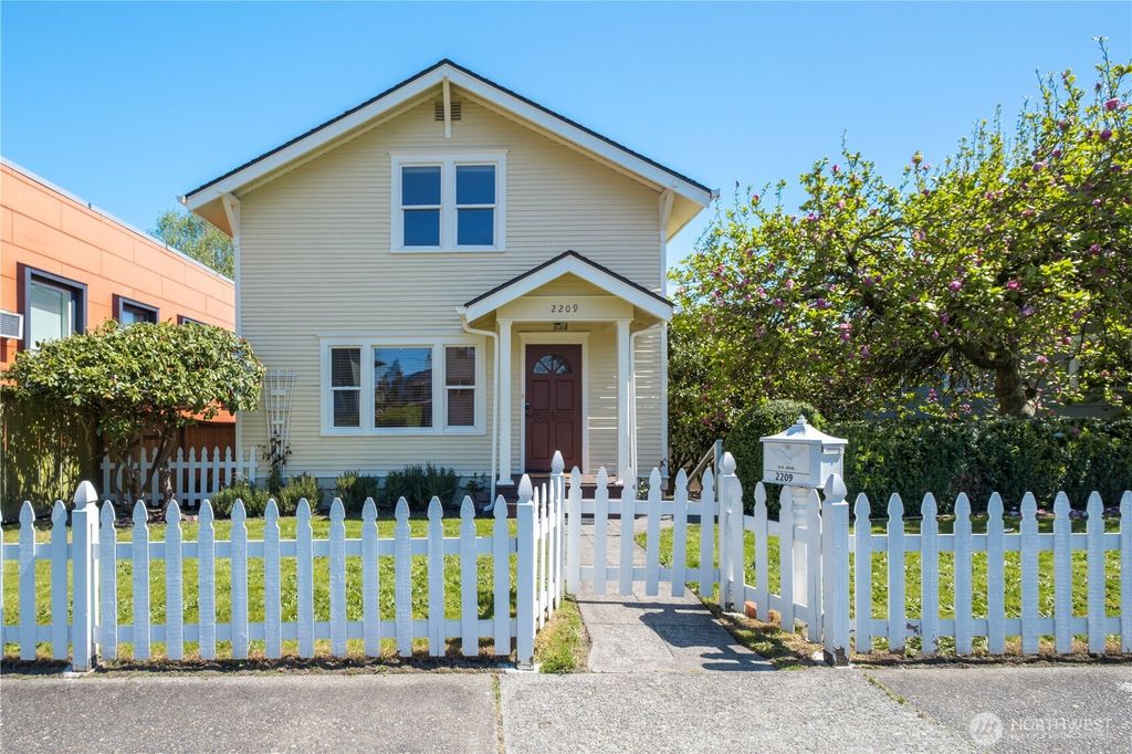 2209 Wetmore Ave, Everett, WA 98201