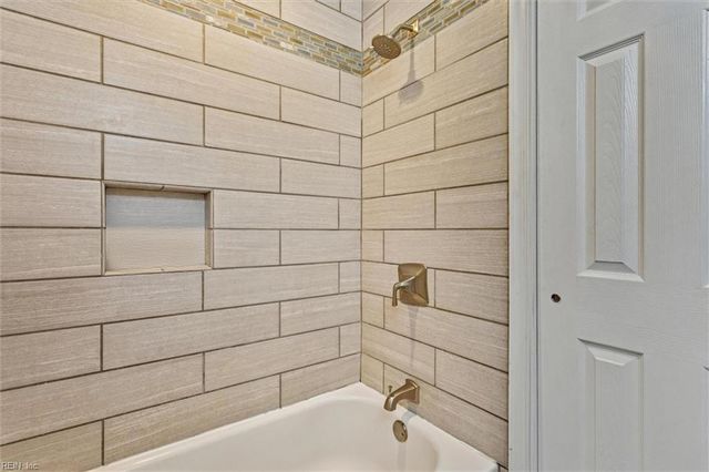 329 Marlboro RD, Newport News, VA 23602