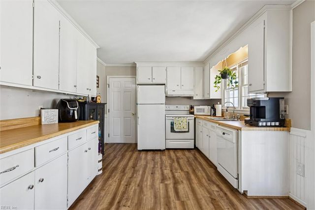 329 Marlboro RD, Newport News, VA 23602