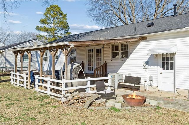 329 Marlboro RD, Newport News, VA 23602