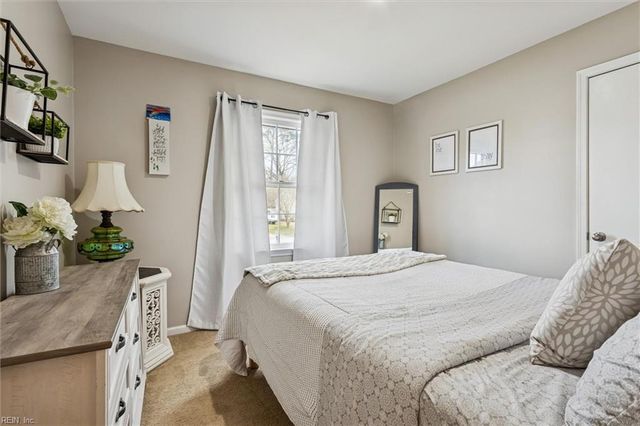 329 Marlboro RD, Newport News, VA 23602