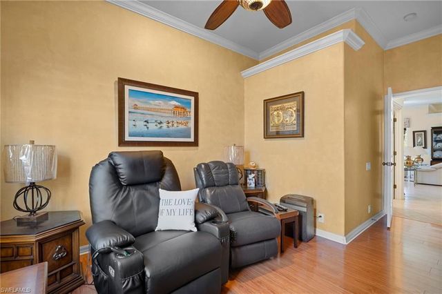 8302 Danbury BLVD, Naples, FL 34120