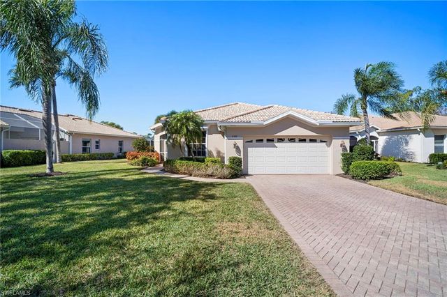 8302 Danbury BLVD, Naples, FL 34120