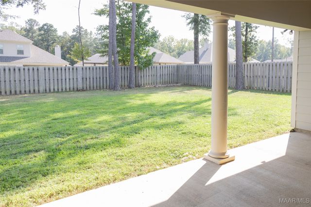 9212 CRESCENT LODGE Circle, Pike Road, AL 36064