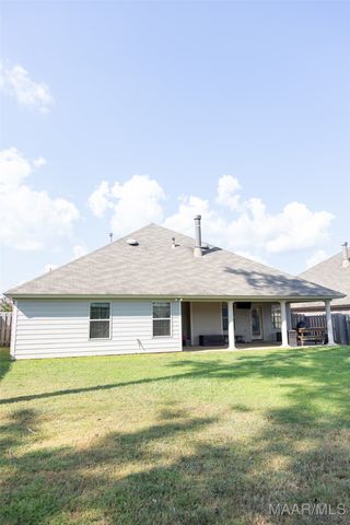 9212 CRESCENT LODGE Circle, Pike Road, AL 36064