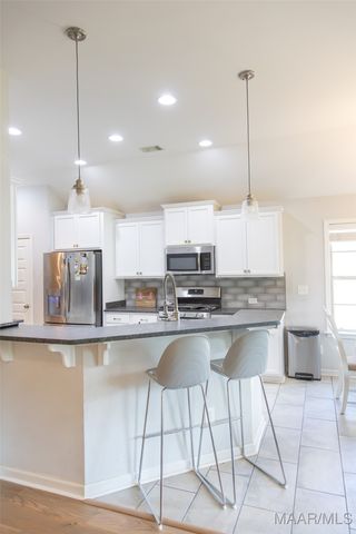 9212 CRESCENT LODGE Circle, Pike Road, AL 36064