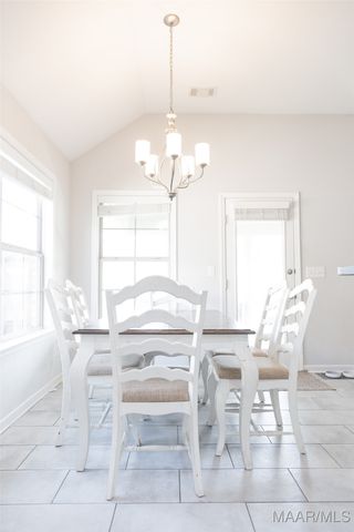 9212 CRESCENT LODGE Circle, Pike Road, AL 36064