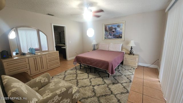 10 BLACKFOOT Court, Palm Coast, FL 32137