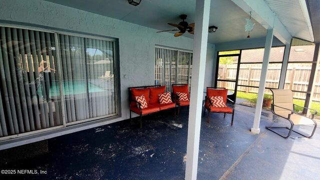 10 BLACKFOOT Court, Palm Coast, FL 32137