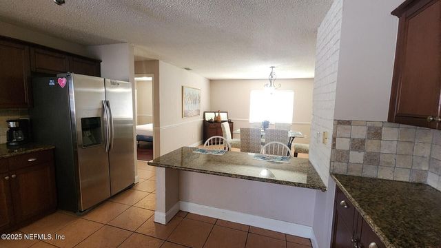 10 BLACKFOOT Court, Palm Coast, FL 32137