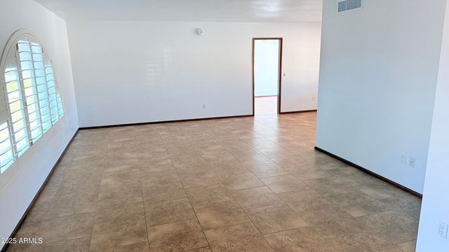 2036 E Gemini Drive, Tempe, AZ 85283