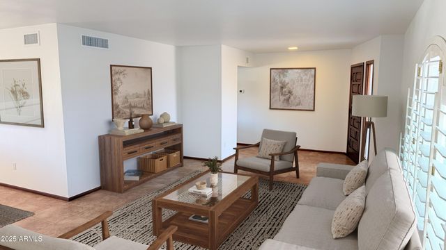 2036 E Gemini Drive, Tempe, AZ 85283