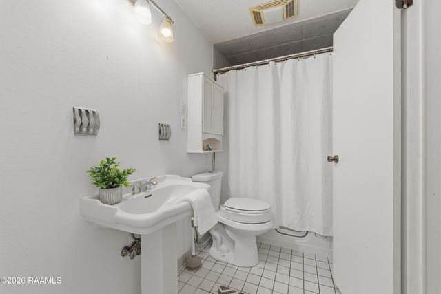 209 E Martial Avenue, Lafayette, LA 70508