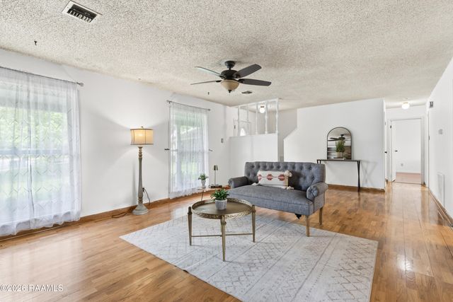 209 E Martial Avenue, Lafayette, LA 70508