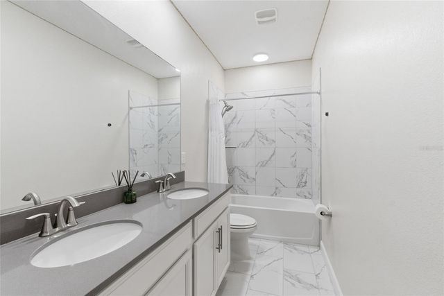 1709 SOUTHERN RED OAK COURT, Ocoee, FL 34761