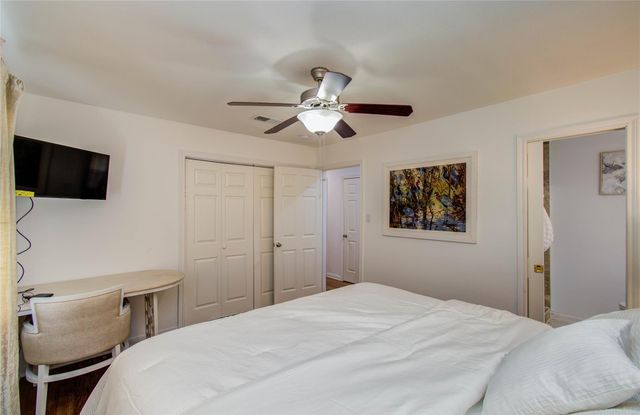 5329 Pagewood Lane, Houston, TX 77056