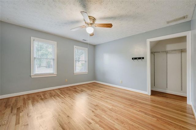 245 Emily Drive SW, Lilburn, GA 30047