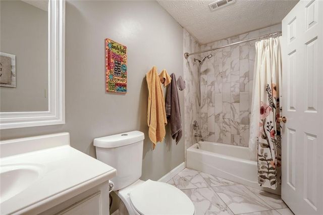 245 Emily Drive SW, Lilburn, GA 30047