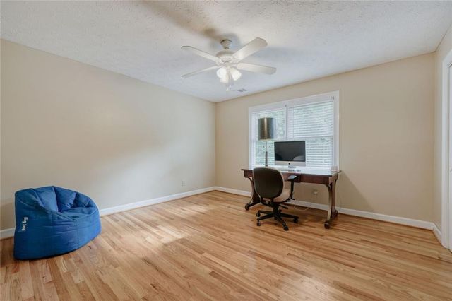 245 Emily Drive SW, Lilburn, GA 30047