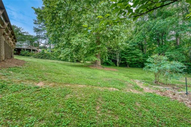 245 Emily Drive SW, Lilburn, GA 30047