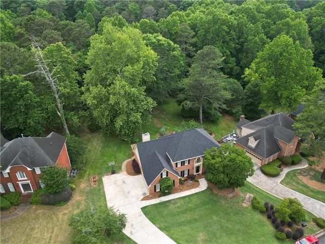 245 Emily Drive SW, Lilburn, GA 30047