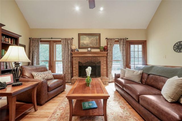245 Emily Drive SW, Lilburn, GA 30047