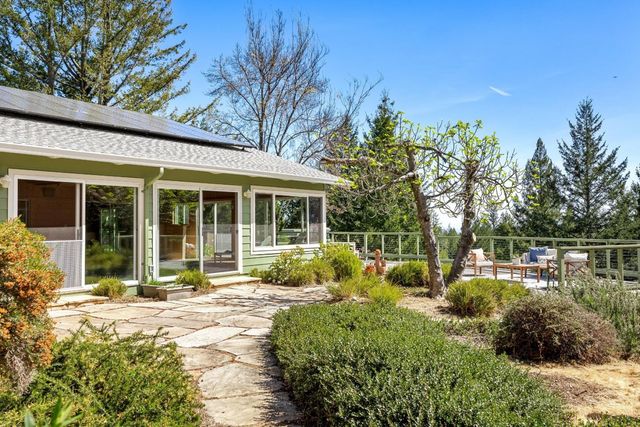 150 McGivern Way, Santa Cruz, CA 95060