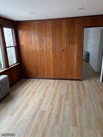 327 Washington St, Rahway City, NJ 07065