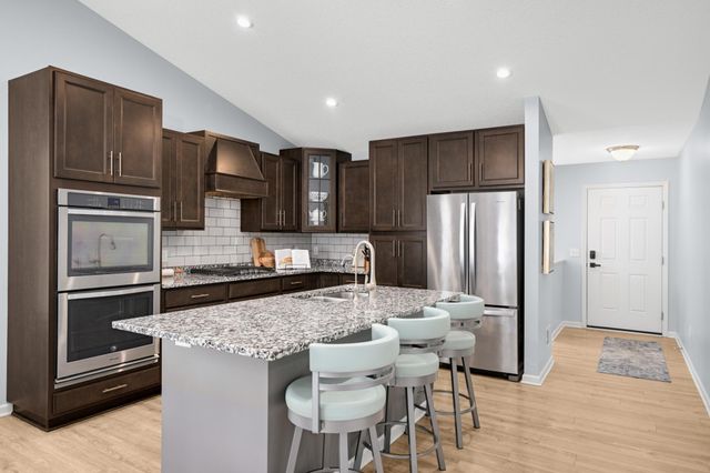 13801 Apollo Avenue, Rosemount, MN 55068