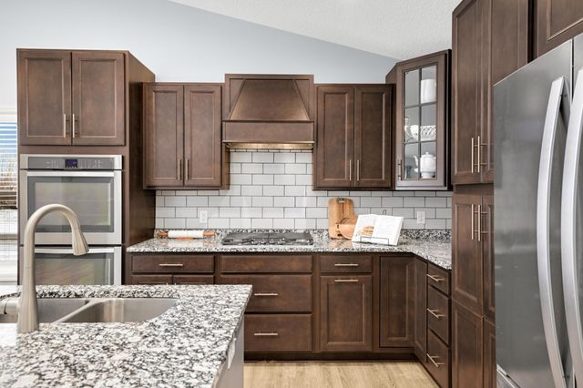 13801 Apollo Avenue, Rosemount, MN 55068