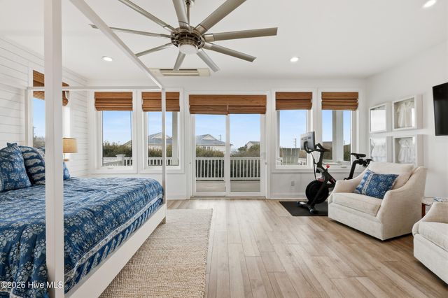 108 Sea Urchin Court, Holly Ridge, NC 28445