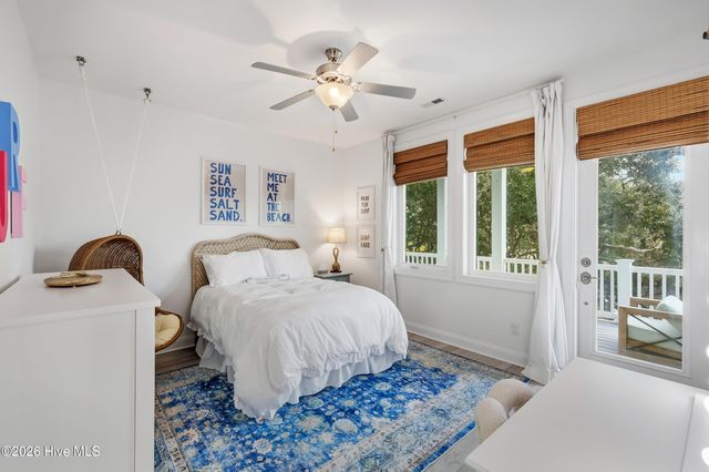 108 Sea Urchin Court, Holly Ridge, NC 28445